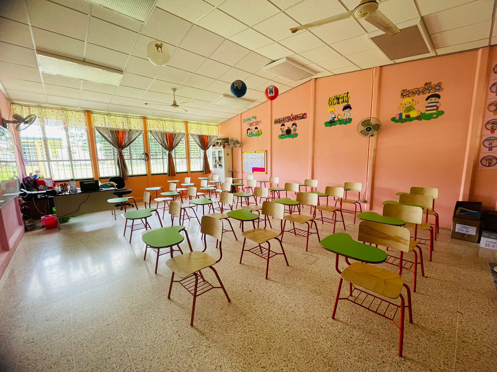 Escuela la Palma Sixaola